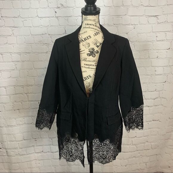 Chico's black blazer, jacket, lace at hem and cuffs, fully lined, size 0 - Picture 1 of 11